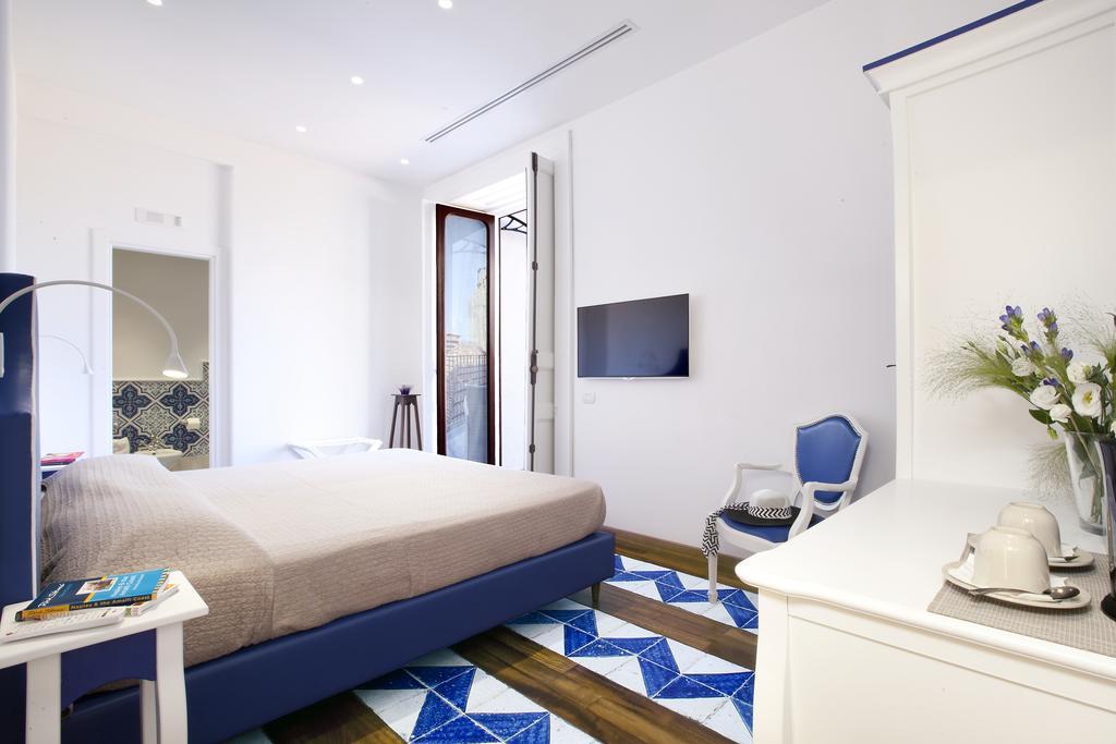 La Casa Dell'Orologio - Main Square Hotel Sorrento Room photo